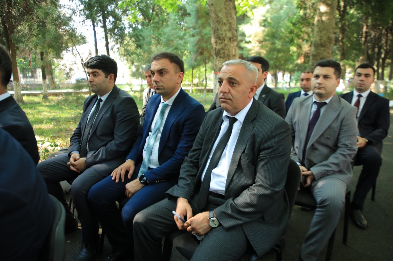 Niyazi Bayramov vətəndaşların müraciətlərini dinlədi - FOTOLAR